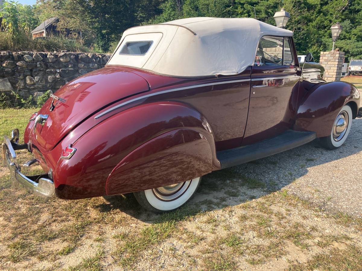 Ford-convertible-1940-2