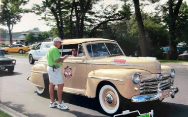 Ford-convertible-1948-yellow