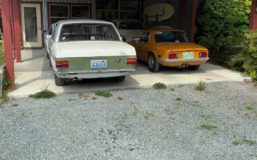 Ford-cortina-1967-white-5