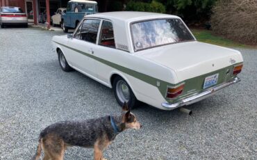 Ford-cortina-1967-white-6