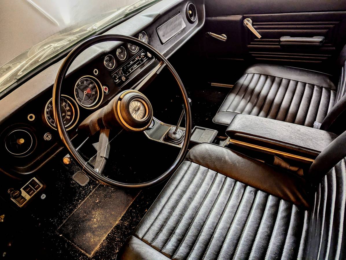 Ford-cortina-gt-1968-red-5