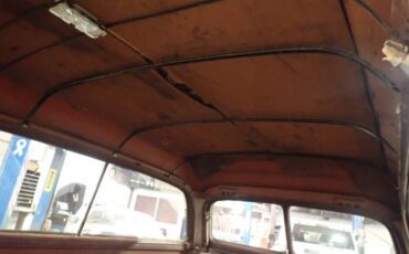 Ford-country-squire-wagon-1951-black-10