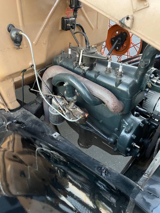 Ford-coupe-1930-12