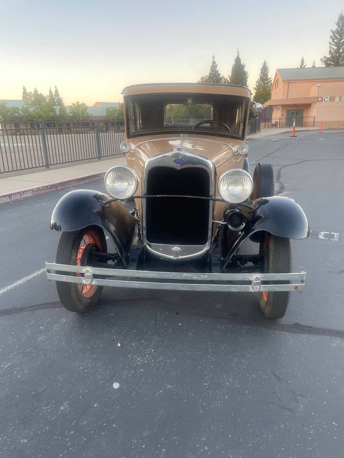 Ford-coupe-1930-4