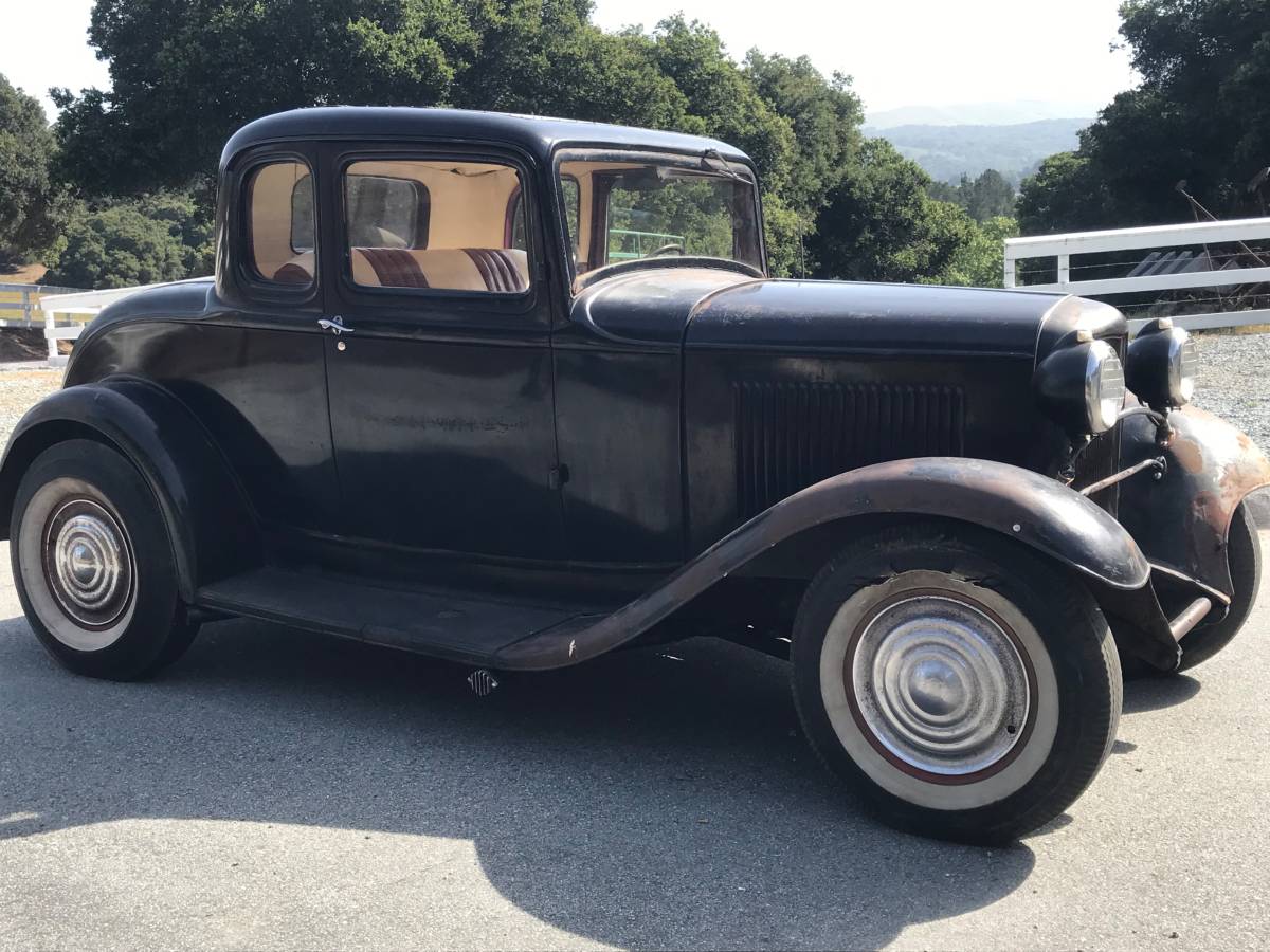Ford-coupe-1932-12