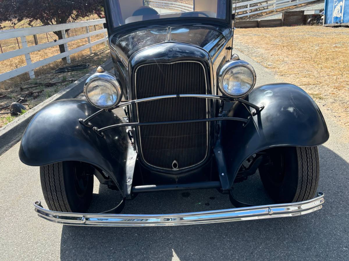 Ford-coupe-1932-3