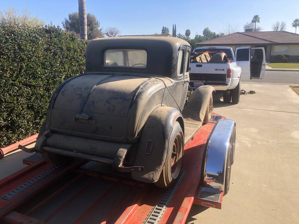 Ford-coupe-1932-9