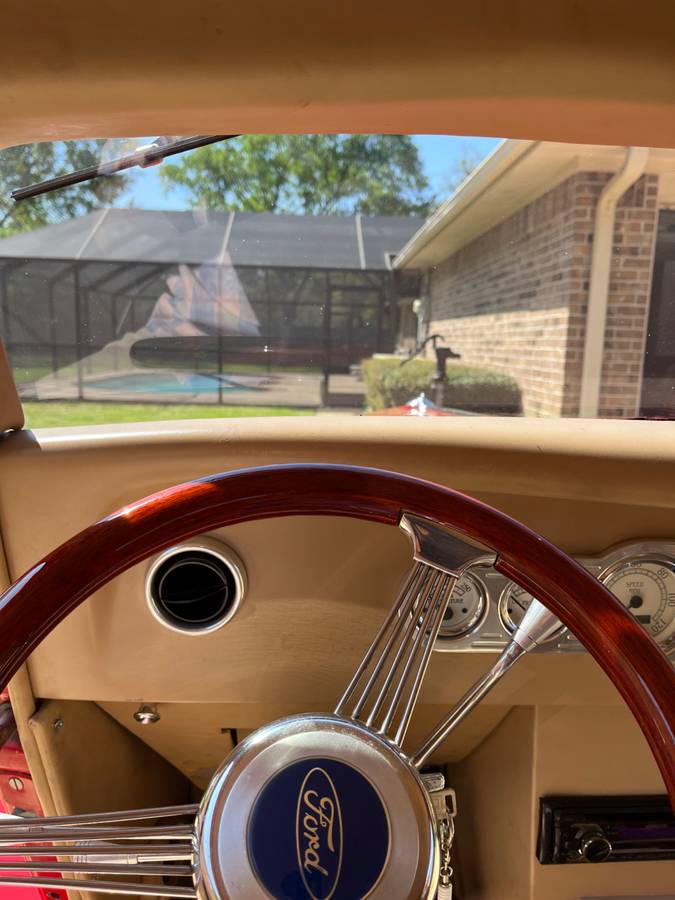 Ford-coupe-1933-red-41