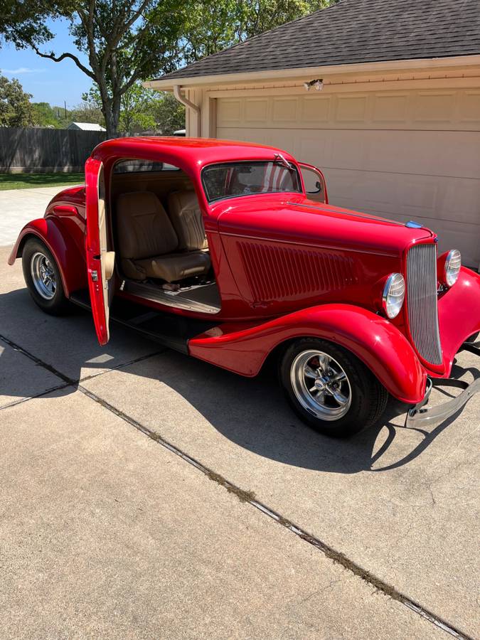 Ford-coupe-1933-red-44