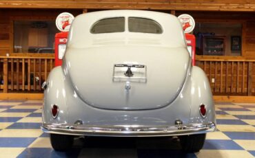 Ford-coupe-1939-10