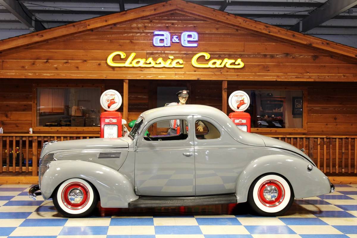 Ford-coupe-1939-23