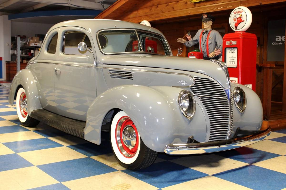 Ford-coupe-1939-7