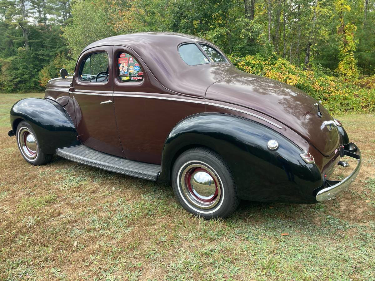 Ford-coupe-1940-2