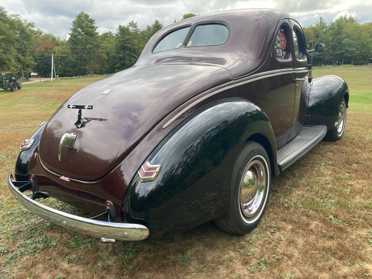 Ford-coupe-1940-3