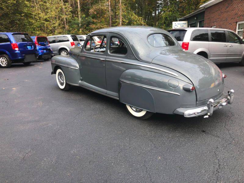 Ford-coupe-1948-grey-3