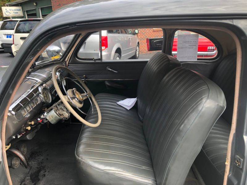 Ford-coupe-1948-grey-8