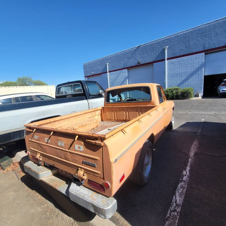 Ford-courier-1976-orange-3