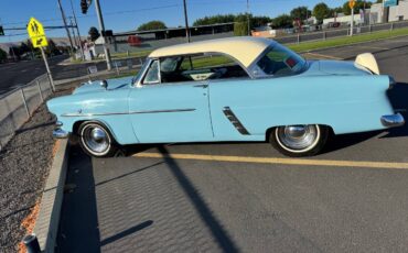 Ford-crest-line-victoria-1953-blue-7