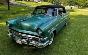 Ford-crestline-convertible-1954-green-1