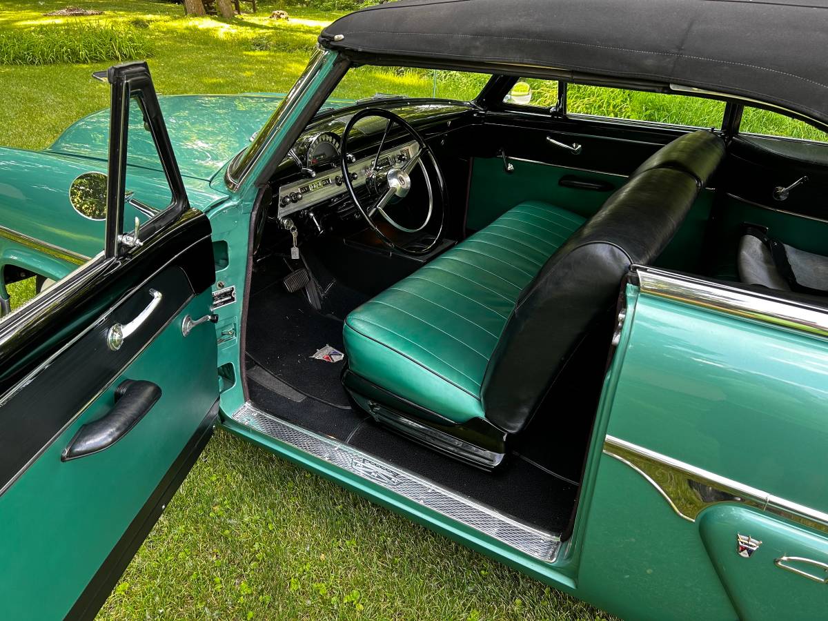 Ford-crestline-convertible-1954-green-2