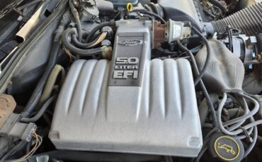 Ford-crown-vic-1988-grey-11