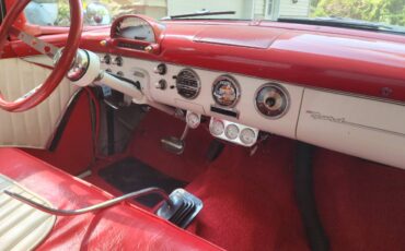 Ford-crown-victoria-1955-4