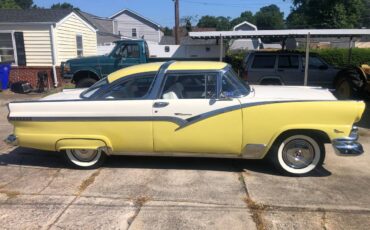 Ford-crown-victoria-1956-9