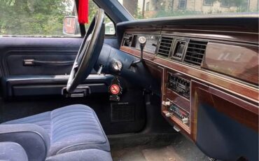 Ford-crown-victoria-ltd-1987-blue-10