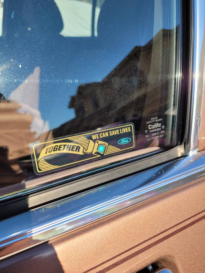 Ford-crown-victoria-lx-1989-7