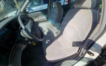 Ford-crown-victoria-lx-1995-black-8
