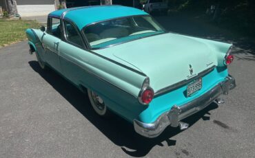 Ford-crown-victoria-police-1955-8