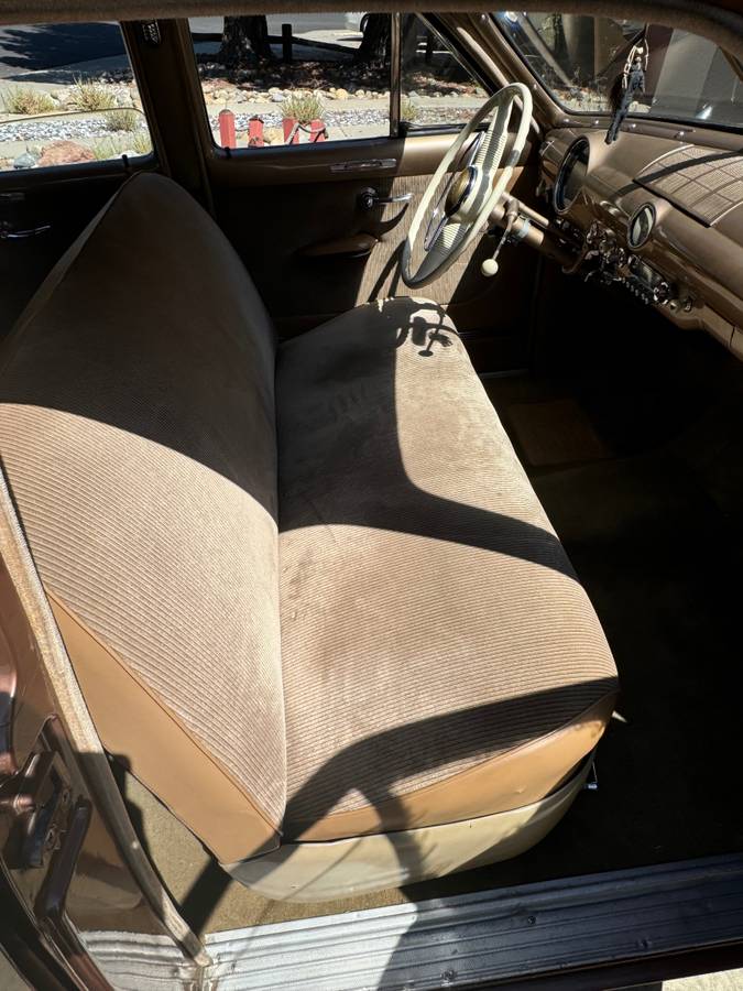Ford-custom-1950-custom-2