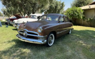 Ford-custom-1950-custom