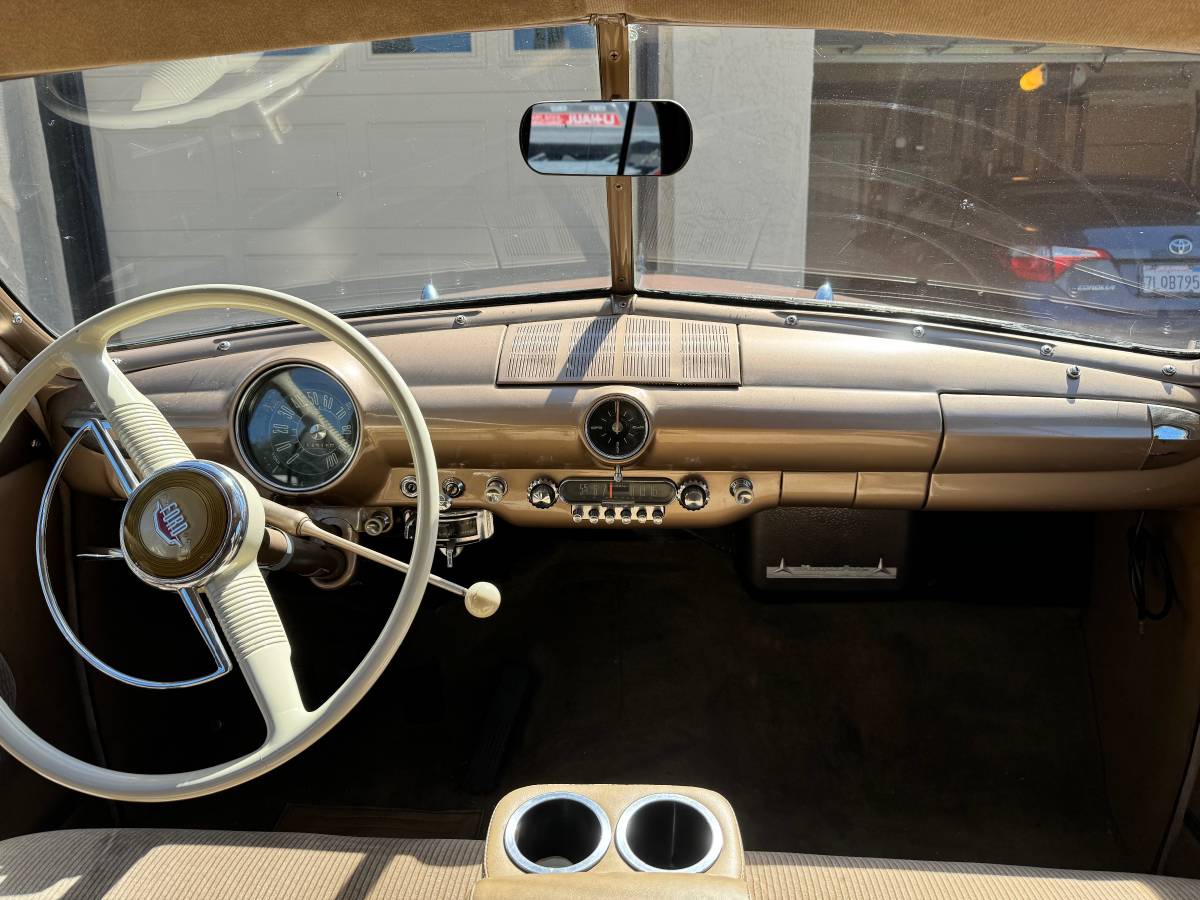 Ford-custom-1950-custom-8