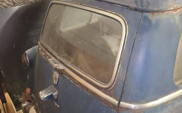 Ford-custom-1953-blue-10