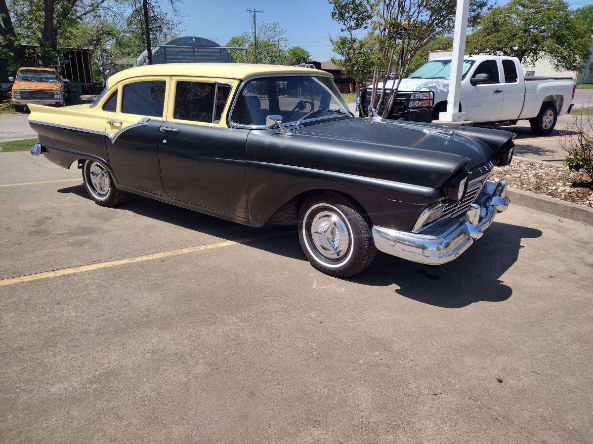 Ford-custom-1957-black-15
