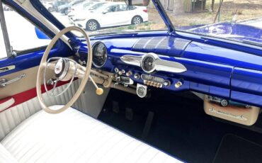 Ford-custom-2-door-1950-blue-11