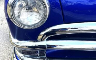 Ford-custom-2-door-1950-blue-18