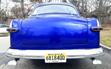 Ford-custom-2-door-1950-blue-19