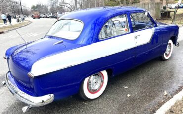 Ford-custom-2-door-1950-blue-2