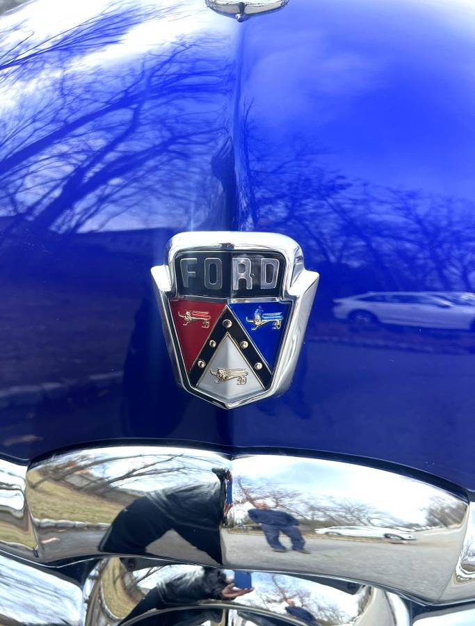 Ford-custom-2-door-1950-blue-20