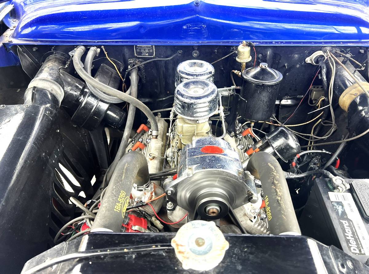 Ford-custom-2-door-1950-blue-3