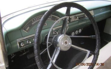 Ford-custom-300-1957-green-10