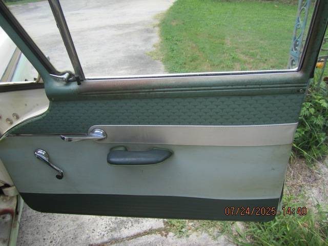 Ford-custom-300-1957-green-14