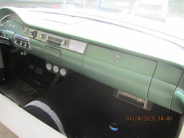 Ford-custom-300-1957-green-15