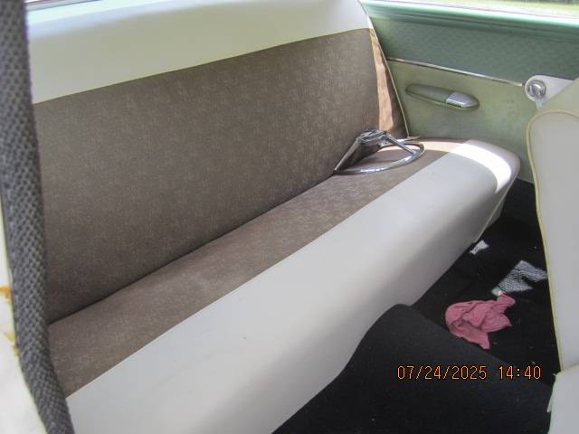 Ford-custom-300-1957-green-16