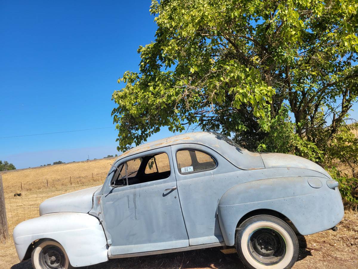 Ford-custom-coupe-1948-custom-8