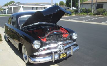 Ford-custom-coupe-1949-black-11