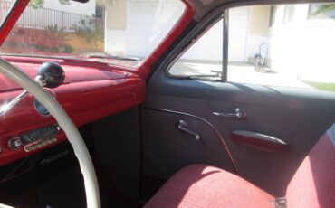 Ford-custom-coupe-1949-black-4