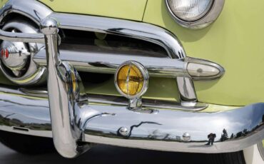 Ford-custom-coupe-1949-green-3